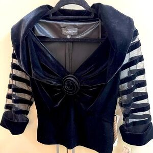 KM COLLECTIONS by MILLA BELL Women's evening Black velvet Blouse, Size 8